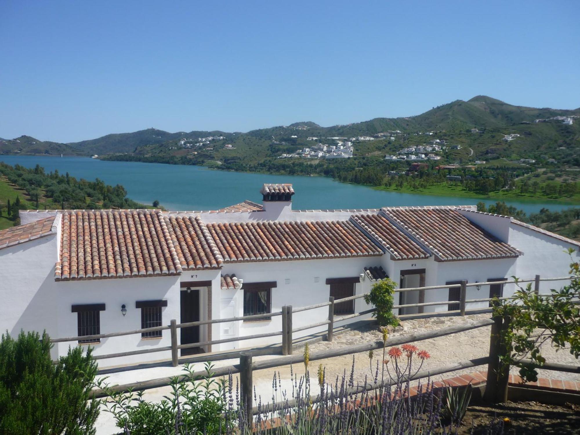 Huetor Casa de Férias *